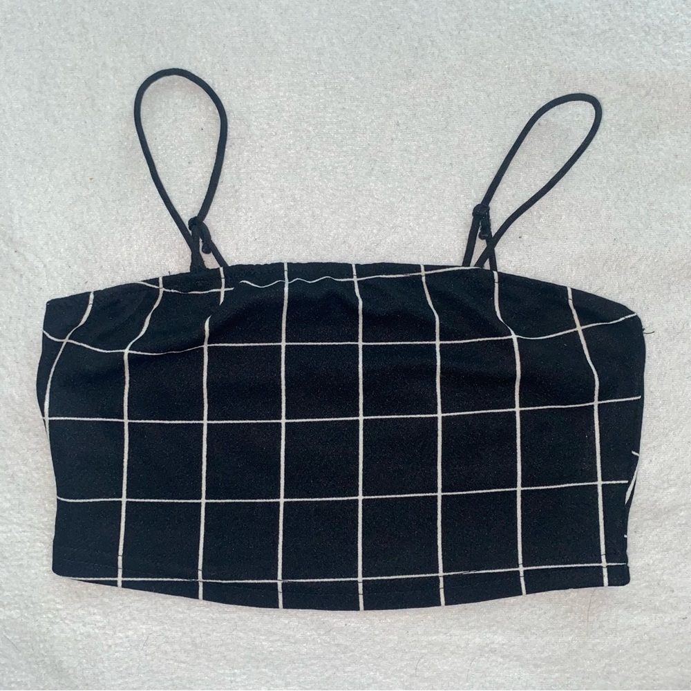 Yoins Crop Top
